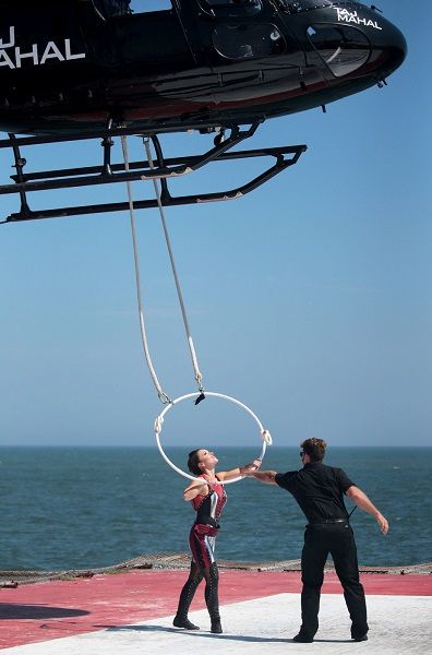 Erendira Wallenda - Παγκόσμιο ρεκόρ στο Aerial Hoop