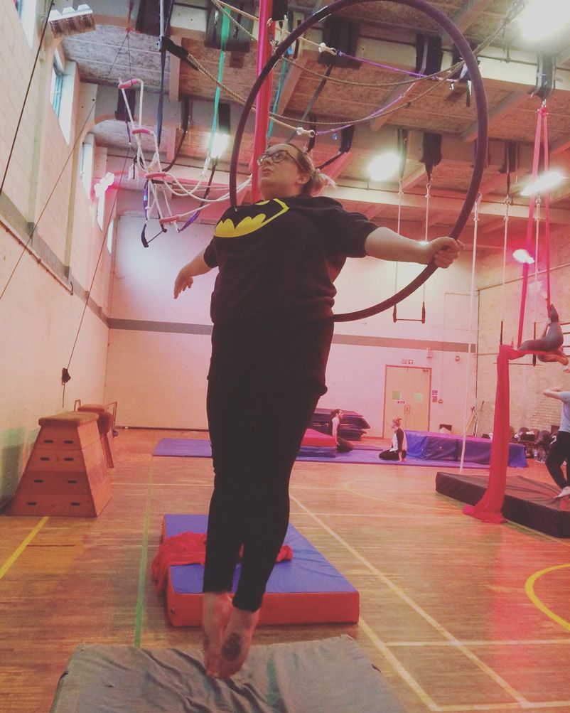 Plus size aerialist: This is the article I wish I had been able to find before I took my first class