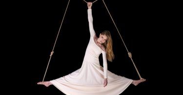 6 ways aerial training will improve your circus skills - Explore the air and test your own strength!