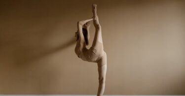 How Do Contortionists Get So Flexible? Expert Tips and Insights