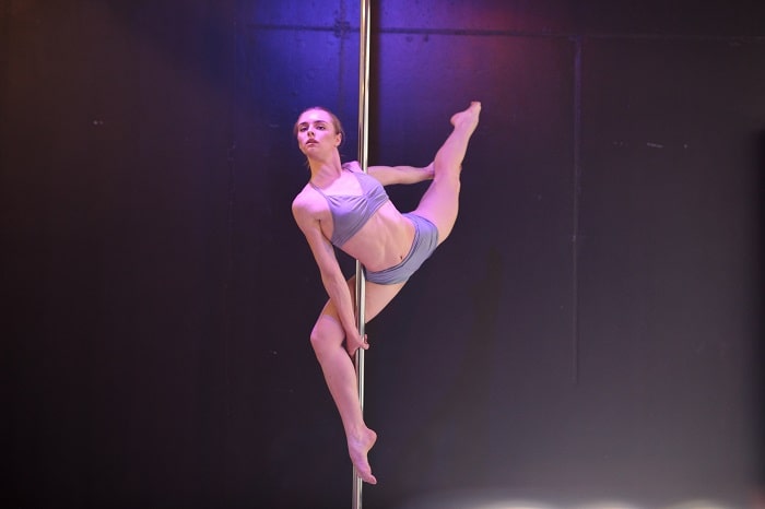 how to become a professional pole dancer