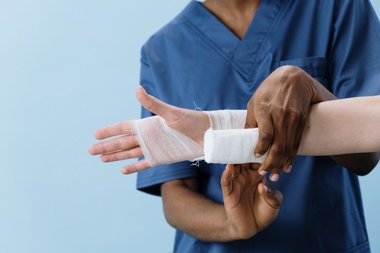 How to Recover from Sports Injury: Best Tips for Healing