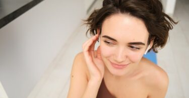 How to Achieve Glowing Skin: Tips for Radiance and Beauty