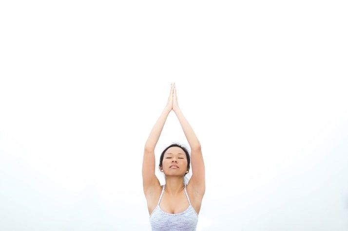 How to Dress for Yoga Class: Tips for Comfort and Movement