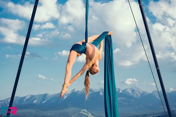 Is it Safe to Hang Aerial Silks from a Tree? Why Portable Aerial Rigs are the Safer Choice