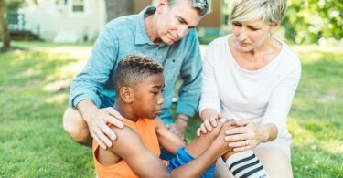 Revolutionizing Wound Care: Natural Solutions for the Modern Family