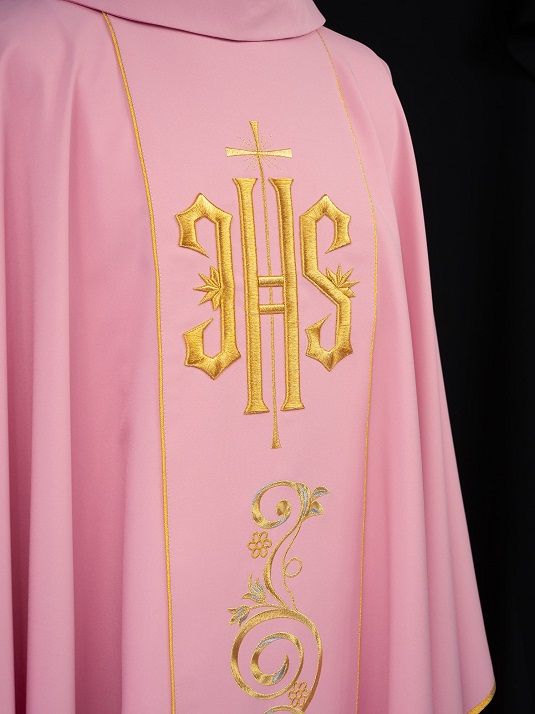 Liturgical Design: Quality Robes, Chasubles, and Accessories for Every Ceremony