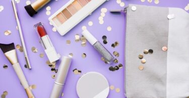 how do i choose the right makeup gifts?