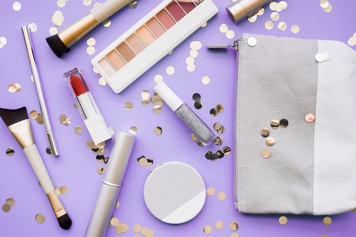 how do i choose the right makeup gifts?