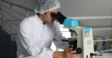 Colorectal Cancer: Signs, Treatments, and Prevention Tips in Singapore