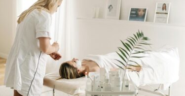 Dermatologist Singapore Price: How Much Do They Charge?