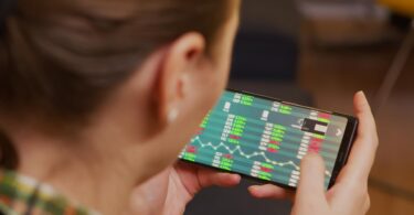 Backtesting Forex Strategies: How to Test Your Robot's Performance