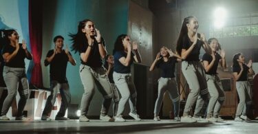 How to Increase Student Engagement in Dance Classes: 7 Tips