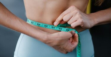 How Creatine Enhances Physical Performance: 5 Benefits