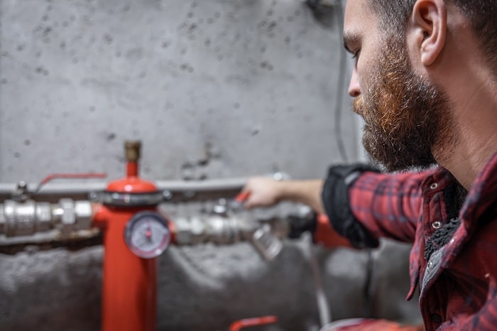 Gas Line Leaks: Why You Need an Emergency Plumber Immediately 