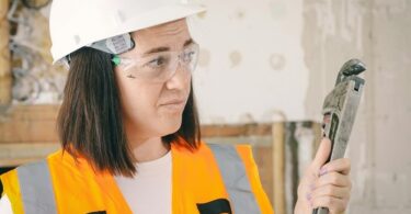 How a Plumber Can Help with Sewer Line Issues?