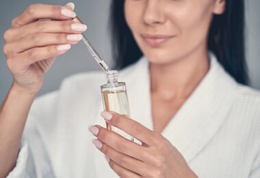 How to Use Anti-Aging Serum: Step-by-Step Skincare Guide