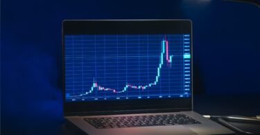 Crypto AI Trading: How Artificial Intelligence Transforms Investing
