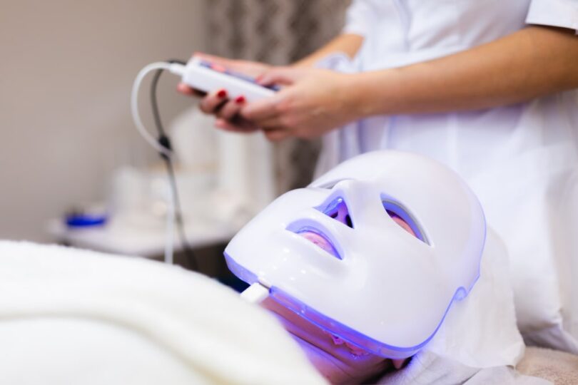 red light innovation therapy device in a wellness clinic