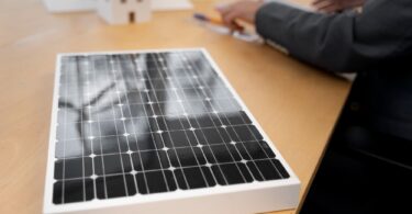 The Role of a DC Combiner Box in Efficient Surge Protection for Solar Energy Systems