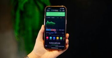 How Trader Leaderboards Help Prop Firms Grow — and Why Operators Are Adding Them