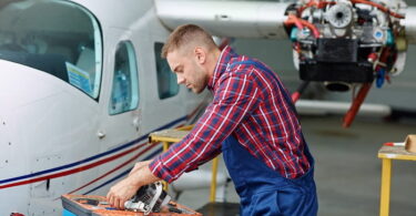 How to Remove Contaminants in Helicopter Turbine Engines